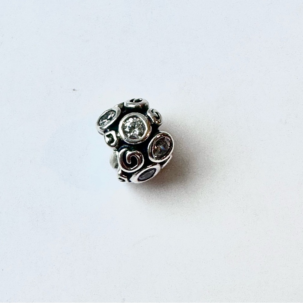 Pandora Clear Primrose Path Charm